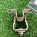 Петля крышки багажника лев SKODA OCTAVIA Skoda Octavia II 1Z5827301C