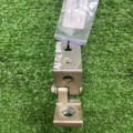 Петля передней двери левая 1.9 TDI Skoda Octavia II 6Y0831411D