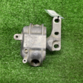 Подушка (опора) двигателя правая Skoda Octavia II 1K0199262AS