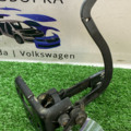 Замок капота  Skoda Octavia II 1Z0823480F