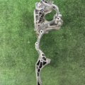 Кронштейн генератора 2.0 DBG Skoda Octavia III (2012-2020) 04L903143B