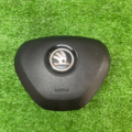 Подушка безпеки, водійська, AIRBAG шкода а7 Skoda Octavia III 5E0880201B