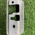 1T0827229 VAG кронштейн ручки багажника  Skoda Superb II (2008-2015) 1T0827229