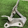 3T0823301B VAG петля капота, ліва Skoda Superb II (2008-2015) 3T0823301B