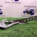 3T0823301B VAG петля капота, ліва Skoda Superb II (2008-2015) 3T0823301B