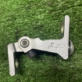 8K0831402A VAG петля двері  ЗП Skoda Superb II (2008-2015) 8K0831402A