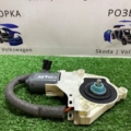 8K0959802A VAG Мотор скло підйомника ПП Skoda Superb II (2008-2015) 8K0959802A