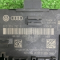 8X0959792E VAG блок управління передньої двері  Skoda Superb II (2008-2015) 8X0959792E