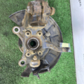 Кулак поворотний передній правий Skoda Superb II (2008-2015) 1K0407256AA