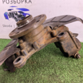 Кулак поворотний передній правий Skoda Superb II (2008-2015) 1K0407256AA