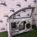 Superb 2 передня права дверька лога Skoda Superb II (2008-2015) 3T0831056