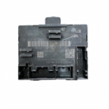 Блок комфорту передніх дверей Volkswagen  5Q0959592B