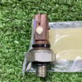 Датчик тиску мастила Audi, VW, Skoda, Seat (04L919081B) VAG Volkswagen  04L919081B
