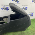 Консоль центральна з підлокітником Volkswagen  7P1863243