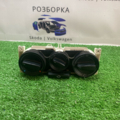 Pегулировка подачи свежего итеплого воздуха Volkswagen  1J0819045G