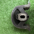 Подушка двигателя передня vw t5 Volkswagen  7H0199848H