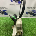 Замок задній правий Volkswagen  93BG220A20DD