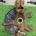 Цапфа передня ліва  Volkswagen Caddy III (2004-2015) 1K0407255T