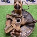 Цапфа передня права  Volkswagen Caddy III (2004-2015) 1K0407256T
