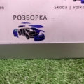 Декоративна накладка рельси ліва Volkswagen Caddy III (2004-2015) 2K0844795A