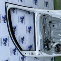 Дверька передня права Caddy 3  Volkswagen Caddy III (2004-2015) 2K0831056B