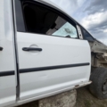 Дверька передня права Caddy 3  Volkswagen Caddy III (2004-2015) 2K0831056B