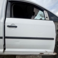 Дверька передня права Caddy 3  Volkswagen Caddy III (2004-2015) 2K0831056B