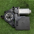двигун склопідіймача двері передньої, лівої  Volkswagen Caddy III (2004-2015) 1K0959793J