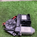 двигун склопідіймача двері передньої, лівої  Volkswagen Caddy III (2004-2015) 1K0959793J
