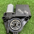 Двигун склопідіймача двері передньої правої Volkswagen Caddy III (2004-2015) 1K0959792J