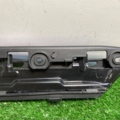 Кронштейн бампера переднього, зовнішній правий Volkswagen Caddy III (2004-2015) 1T0807050