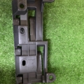 Кронштейн бампера заднього правий Volkswagen Caddy III (2004-2015) 2K0807394