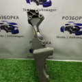Кронштейн генератора и компрессора кондиционера Volkswagen Caddy III (2004-2015) 06F903143F