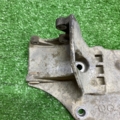 Кронштейн генератора  Volkswagen Caddy III (2004-2015) 045903143F