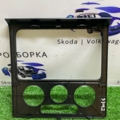 Накладка ЦЕНТРАЛЬНОЙ КОНСОЛИ  Volkswagen Caddy III (2004-2015) 2K0858061