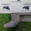 Накладка порога задня права Volkswagen Caddy III (2004-2015) 2K0853372E