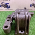 Опора двигуна права Volkswagen Caddy III (2004-2015) 1K0199262BA