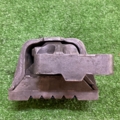Опора двигуна права Volkswagen Caddy III (2004-2015) 1K0199262BA