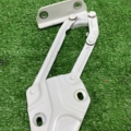 Петля капота права Volkswagen Caddy III (2004-2015) 1T0823302E