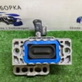Подушка двигуна права Volkswagen Caddy III (2004-2015) 1K0199262M