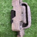 Подушка опора двигуна ліва Volkswagen Caddy III (2004-2015) 1K0199555M