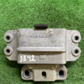 Подушка опора двигуна ліва Volkswagen Caddy III (2004-2015) 1K0199555M