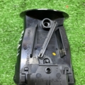 Решітка повітропровода Volkswagen Caddy III (2004-2015) 2K0819703B