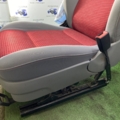 Сидіння переднє праве  Volkswagen Caddy III (2004-2015) 2K0881405