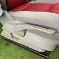 Сидіння переднє праве  Volkswagen Caddy III (2004-2015) 2K0881405