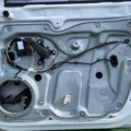 Склопідйомник передній правий Volkswagen Caddy III (2004-2015) 1T0837756