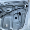 Склопідйомник передній правий Volkswagen Caddy III (2004-2015) 1T0837756