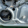 Склопідйомник передній правий Volkswagen Caddy III (2004-2015) 1T0837756