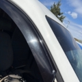 Вітровик передній правий Каді Volkswagen Caddy III (2004-2015) 11