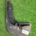 Брызговики передние лівий CADDY Volkswagen Caddy III 1T0075111